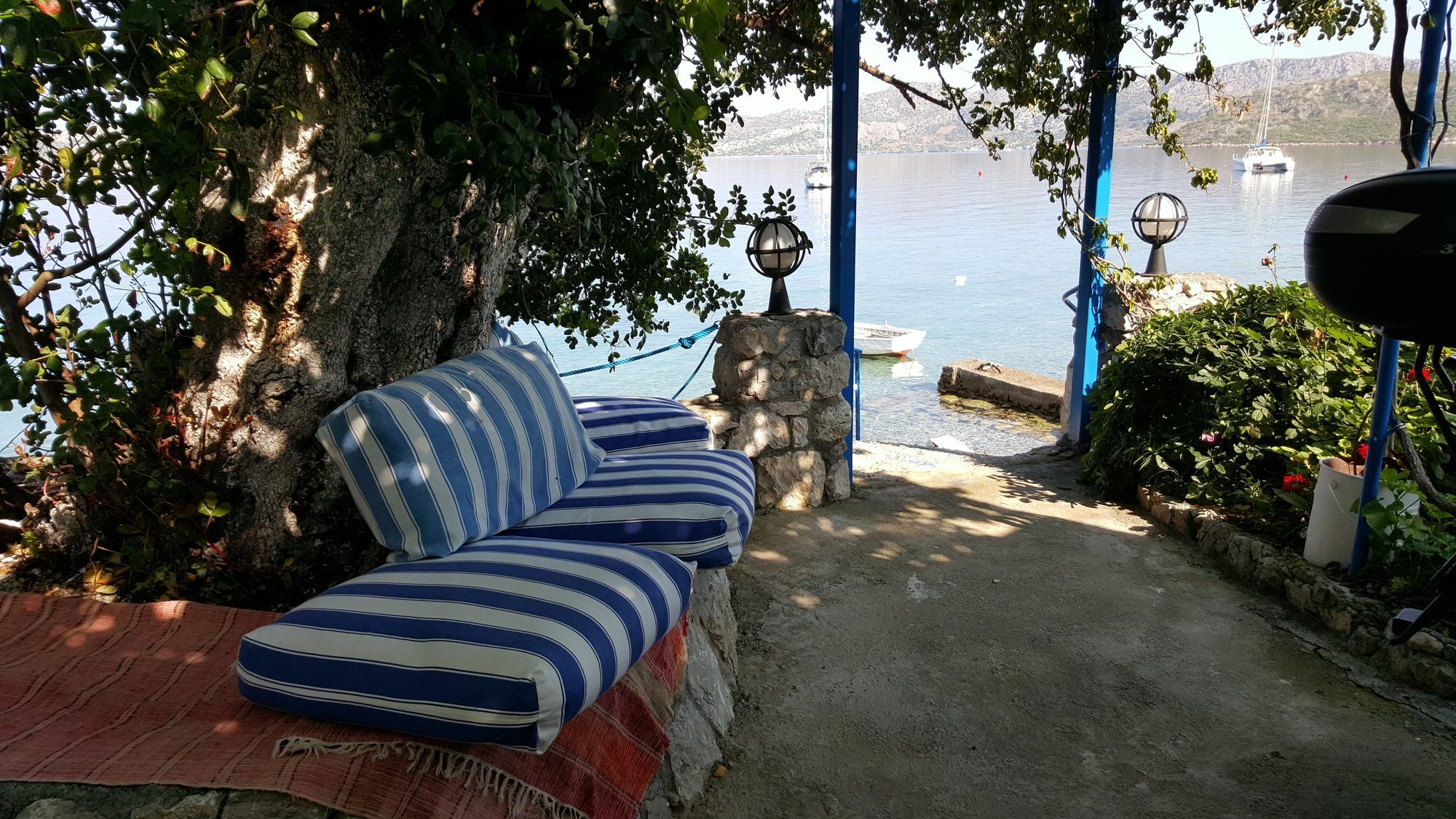 Mavi Akvaryum Otel Selimiye  Buitenkant foto